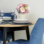 Przytulne W Katowicach Z Balkonem Blisko Spodka By Renters Lägenhet