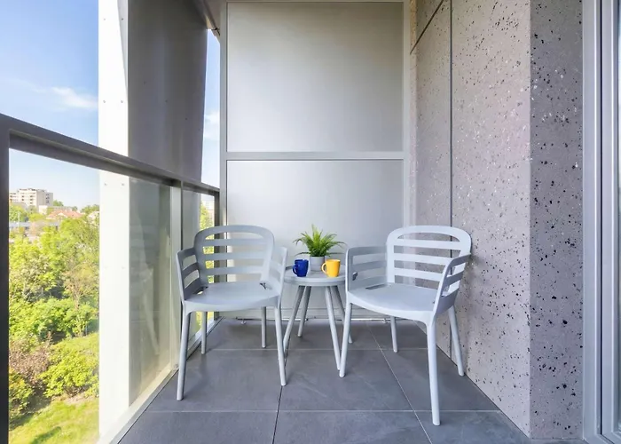 Przytulne W Katowicach Z Balkonem Blisko Spodka By Renters Apartament Katowice